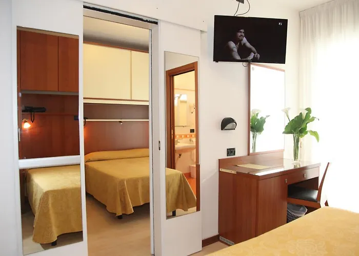 Hotel Gran Venere Beach 3S 3* Bibione